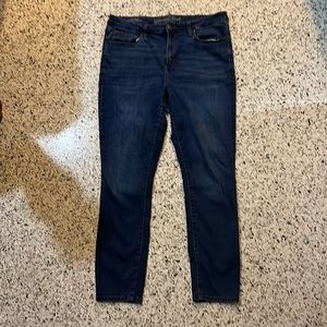 Universal tread jeans
